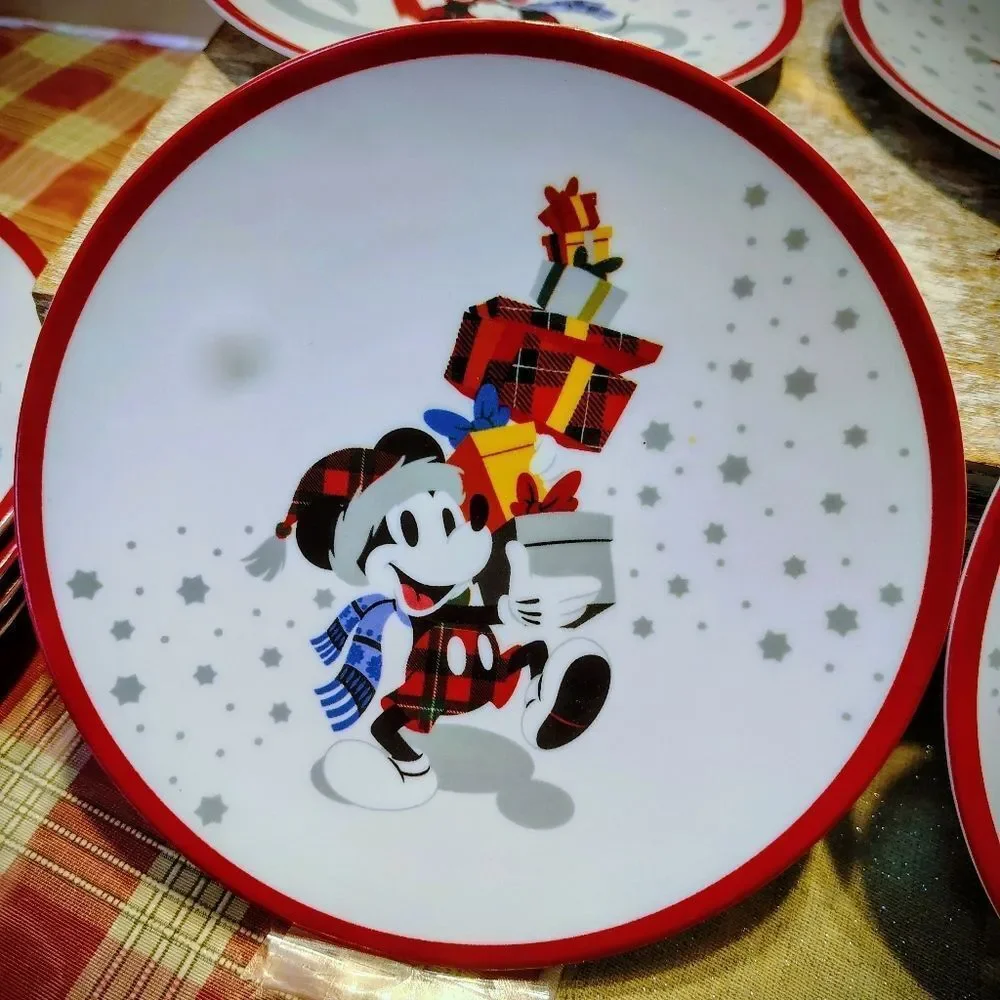 Disney  Melamine Mickey plates Set Of 8. C8